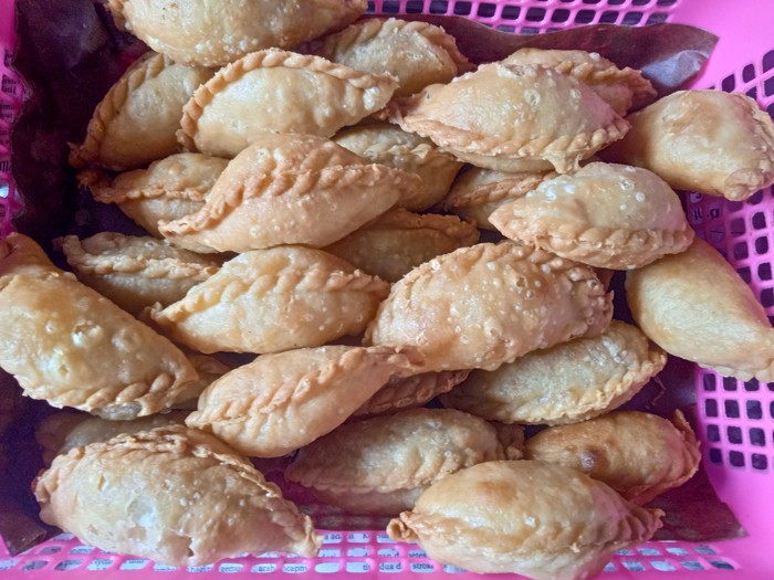 20 Pastel Gurih Renyah Harganya Rp 4 Ribuan!