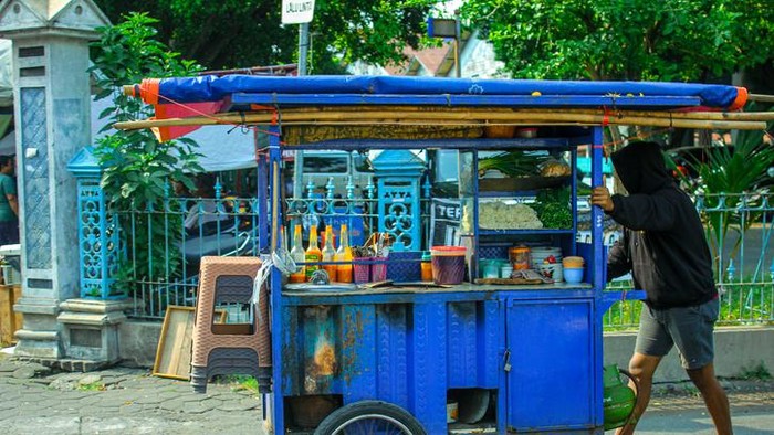 Istilah Pedagang Kaki Lima Ternyata Berasal dari Belanda, Ini Artinya