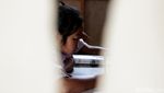Potret Siswa SDN 2 Karangpatihan Belajar di Bawah Bangunan Reyot