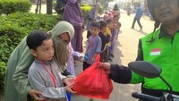 Sekolah berencana menjadikan kegiatan ini sebagai agenda rutin tahunan untuk memperkuat ikatan antara sekolah dan masyarakat.