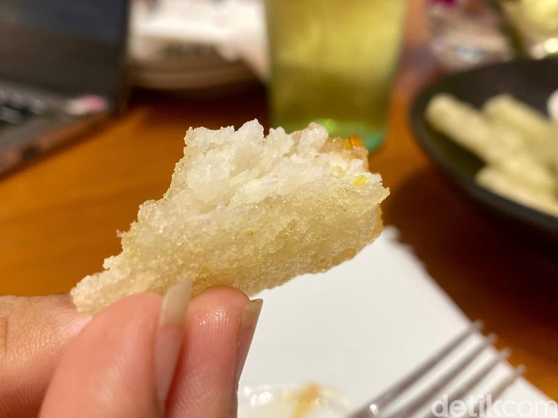 Cireng Bumbu Rujak Rp 16 Ribu vs Rp 120 Ribu, Begini Beda Rasanya!