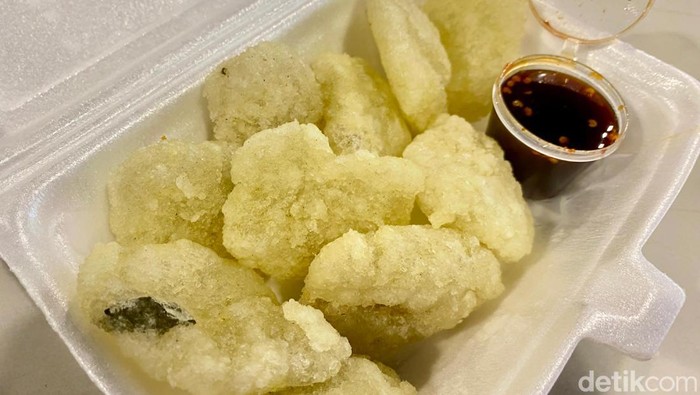 Cireng Bumbu Rujak Rp 16 Ribu vs Rp 120 Ribu, Begini Beda Rasanya!