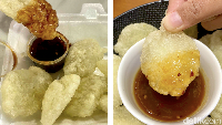 Menurut kami, cireng bumbu rujak Rp 16 ribu vs Rp 121 ribu sama-sama enak dengan keistimewaan masing-masing. Semuanya tinggal disesuaikan dengan budget dan keinginan! 