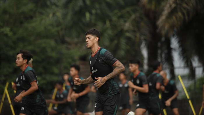 Gelandang PSS Sleman, Betinho.