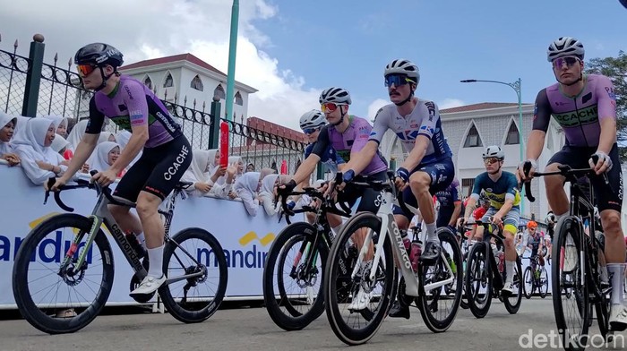 Etape Pertama Tour de Banyuwangi Ijen
