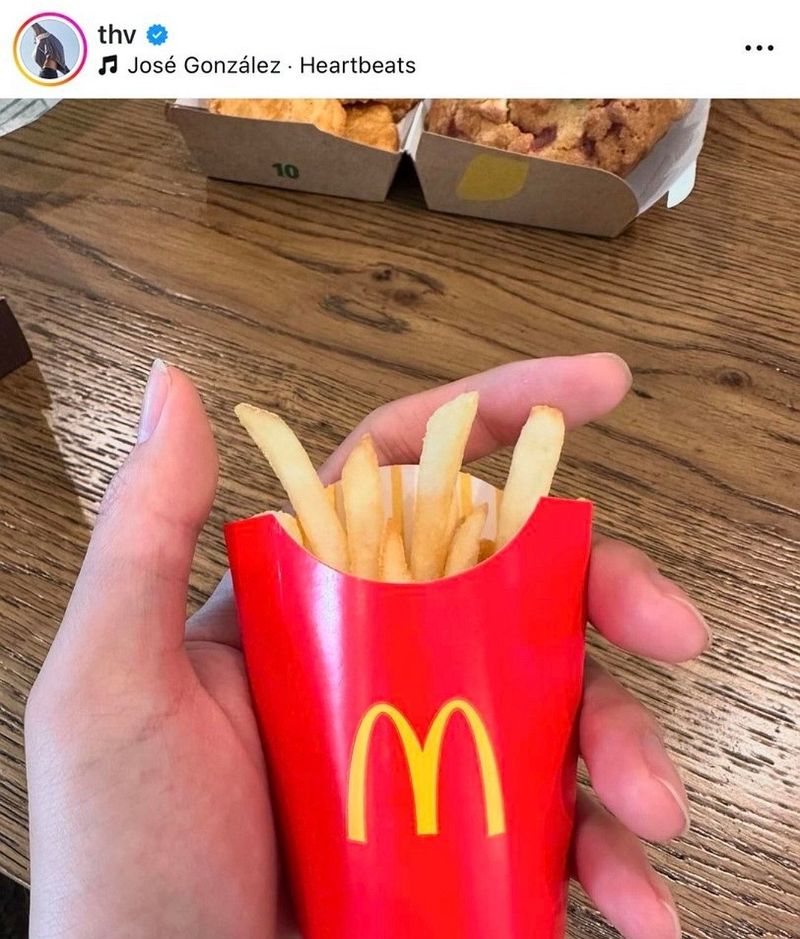 Foto kentang McDonalds yang diunggah V BTS