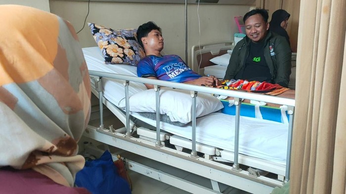 Ilham Ramadhani saat dirawat di RSUD Ibnu Sina Gresik