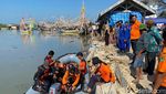 Kemeriahan Tradisi Petik Laut di Pamekasan