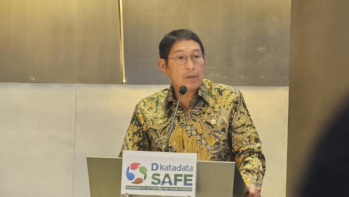 Kepala Eksekutif Pengawas Pasar Modal, Keuangan Derivatif & Bursa Karbon Otoritas Jasa Keuangan (OJK) Inarno Djajadi.