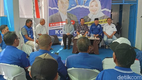 Ketua DPW PAN NTB, Muazzim Akbar didampingi duet Lalu Iqbal-Umi Dinda, berkunjung di Kota Bima, Senin, (22/7/2024)