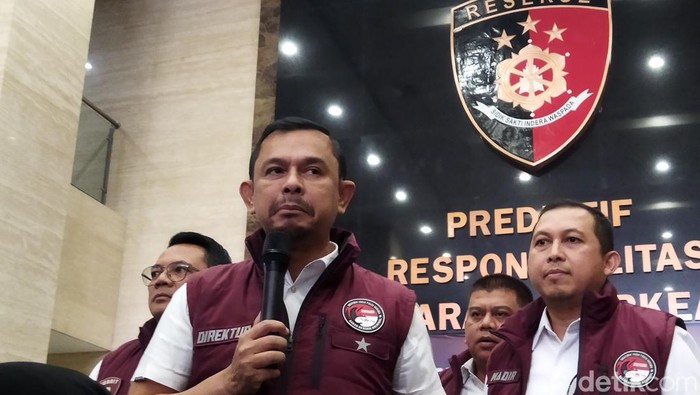 Konferensi Pers Direktur Tindak Pidana Narkoba Bareskrim Polri, Brigjen Mukti Juharsa