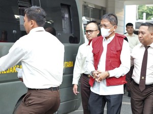 Kejati Tahan Eks Kadis PUPR Sumut Bambang di Kasus Korupsi Jalan