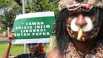 Masyarakat Suku Awyu dan Moi Gelar Aksi di Depan Gedung MA