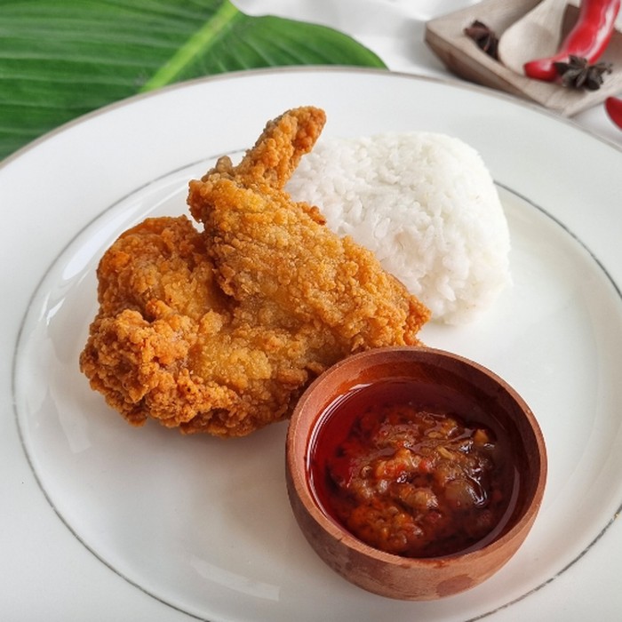 Renyah Juicy 5 Paket Nasi Ayam Hemat di Minimarket Mulai Rp 13.000