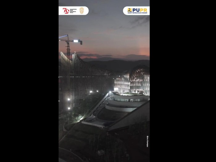 Pemasangan terakhir bilah garuda di IKN/Tangkapan layar Instagram Kementerian PUPR @kemenpupr