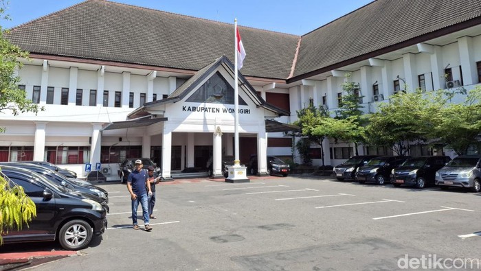 Lingkungan Sekretariat Daerah Kabupaten Wonogiri. Foto diunggah Senin (22/7/2024).