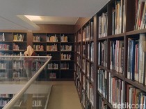 Perpustakaan Erasmus Huis Jadi Tujuan Cari Ilmu dan Konten