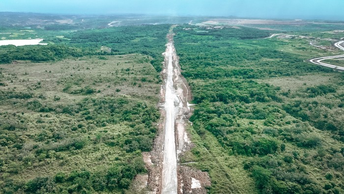 proyek Rediversion of Muara Wahau Road Diversion (RE-MWRD) milik PT Kaltim Prima Coal di Kalimantan Timur