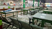 Aktivitas belajar mengajar dihentikan dan seluruh siswa dipulangkan.  