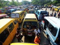 Sopir Angkot di Tegal Demo Minta Odong-odong Setop Operasi