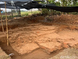 Ekskavasi Diperpanjang, Arkeolog Gali Gapura Situs Bhre Kahuripan Mojokerto