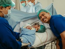 Raut Bahagia Joshua Suherman dan Clairine Clay Dikaruniai Anak Pertama