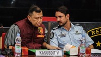 Djuhandani mengatakan, modus operandi yaitu merekrut dan memberangkatkan korban ke negara Australia secara nonprosedural sehingga mengakibatkan korban tereksploitasi secara seksual.