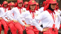 Sebulan menuju upacara Peringatan Hari Ulang Tahun RI ke-79 Republik Indonesia pada 17 Agustus 2024 di Ibu Kota Nusantara (IKN), calon Pasukan Pengibar Bendera Pusaka (Paskibraka) Tingkat Pusat 2024 memasuki pelatihan baris-berbaris di lapangan mulai 22 Juli-8 Agustus mendatang. Foto: Humas BPIP RI