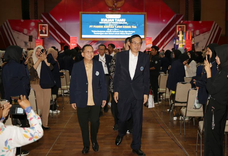 CSR Pendidikan APP Group