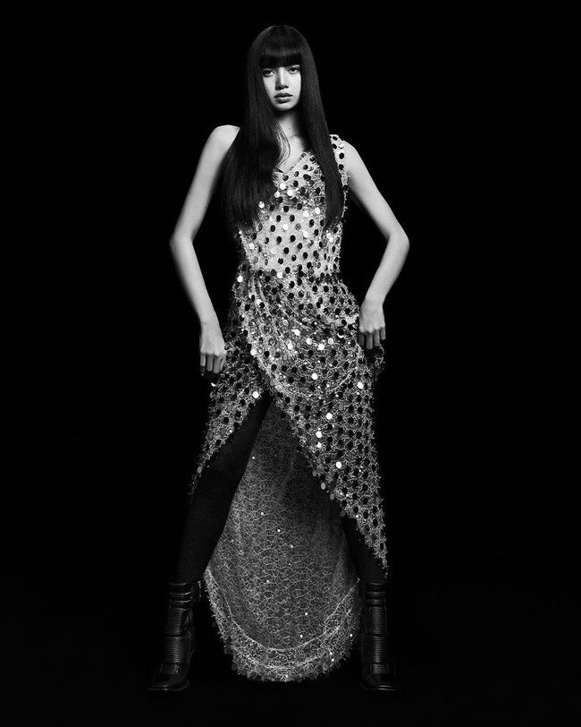 “Aku tahu suatu saat dia akan menjadi salah satunya (brand ambassador Louis Vuitton), hal itu akhirnya terungkap,” “Kariernya benar-benar mencapai puncak… Aku penasaran seberapa tinggi nanti kariernya,” “Dia sudah lama bersama CELINE, dia sangat cocok dengan Louis Vuitton,” komentar sejumlah netizen Korea. Foto: dok. Louis Vuitton