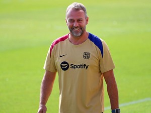 Ambisi Hansi Flick Kembangkan Darah Muda Barcelona