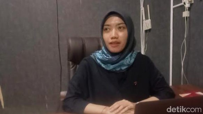 Kasat Reskrim Polres Lombok Tengah Iptu Luk Luk il Maqnun kepada detikBali di ruang kerjanya, Senin (22/7/2024). (Edi Suryansyah/detikBali)