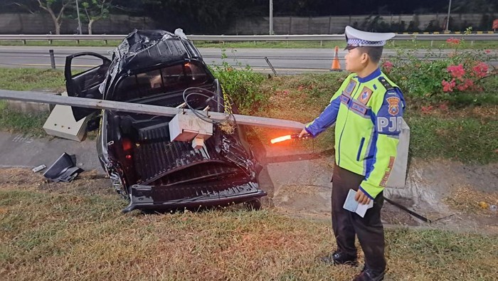 Kecelakaan di Tol Jombang