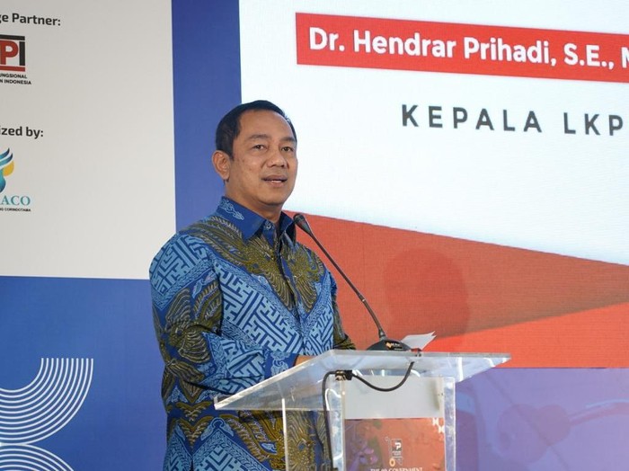 Kepala LKPP Hendrar Prihadi