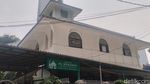 Potret Masjid Tua Al Mubarok di Jaksel yang Berdiri Sejak Ratusan Tahun