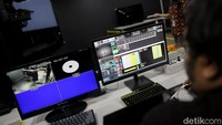 Beginilah salah satu jeroan pabrik dimana televisi itu dibuat mulai dari riset hingga menjadi barang yang bisa dinikmati masyarakat pada umumnya.