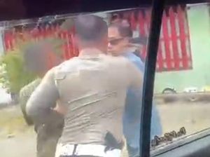 Heboh Polantas di Gowa Dorong Pemobil saat Operasi Patuh gegara Pakai Strobo