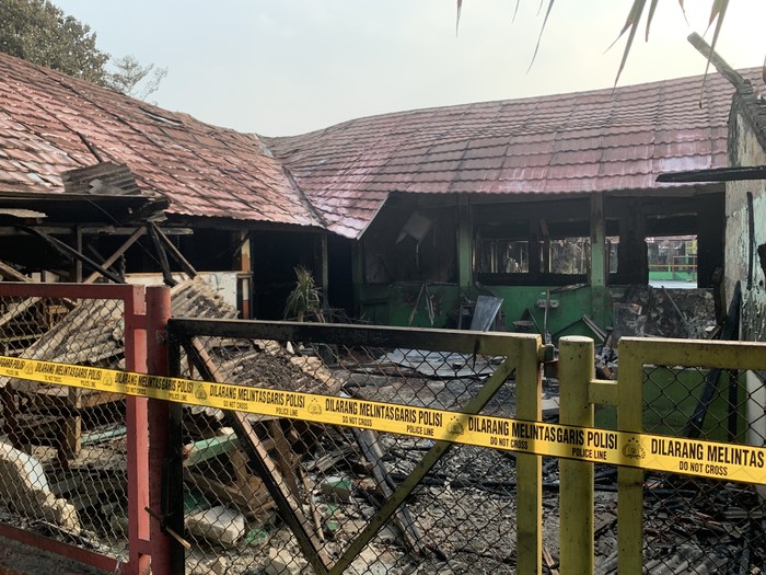 Tragedi Kebakaran: SDN Pondok Bambu 01 Jaktim Dilalap Api