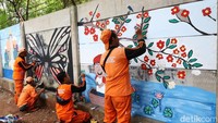 Warna-warni mural ini juga akan memperindah kawasan tersebut.