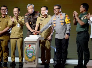 Pj Gubsu Agus Fatoni Canangkan Gerakan Pembangunan Serentak se-Sumut