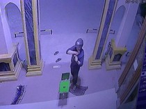 Maling Bobol Kotak Amal Masjid di Maros Terekam CCTV, Pengurus Lapor Polisi
