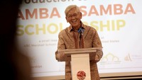 Salah satu persyaratan untuk menerima beasiswa TAMBA & SAMBA adalah komitmen untuk kembali ke Indonesia dan berkontribusi dalam pembangunan negara selama minimal 5 tahun setelah menyelesaikan studi. Hal ini untuk memastikan bahwa potensi lokal yang dikembangkan akan menerapkan manfaat dan pengetahuan yang diperoleh dari program MBA IBEAR untuk kemajuan Indonesia yang berkelanjutan, khususnya di bidang bisnis.