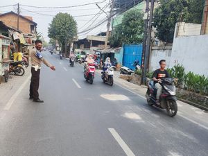Pemotor Wanita di Jakbar Tewas Usai Senggol Pikap Lalu Dihantam Mobil