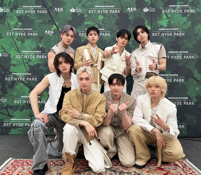 Stray Kids