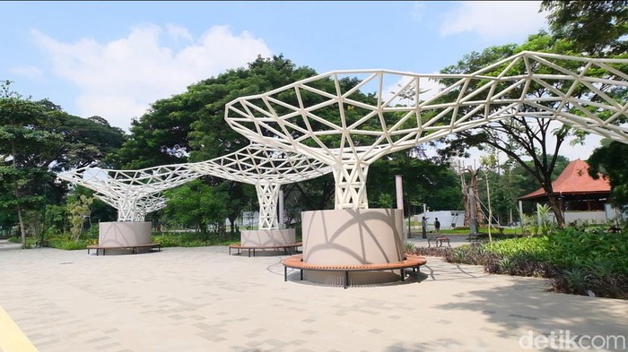 Suasana baru Taman Balekambang Solo usai direvitalisasi, Selasa (23/7/2024).