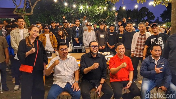 Suasana diskusi dan deklarasi bersama pemuda di Cileunyi, Kabupaten Bandung.