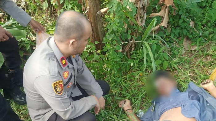 Sumarno (55) ditemukan meninggal dunia saat memancing di JSC, Palembang
