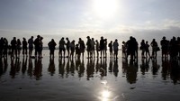 Pelepasliaran tukik ini menjadi daya tarik pariwisata di Bali.