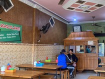 Curhat Pemilik Bakso Ronggolawe Omzet Turun Usai Viral Daging Tikus