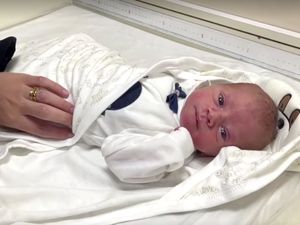 Bayi Ajaib Lahir di Gaza Setelah Serangan Israel